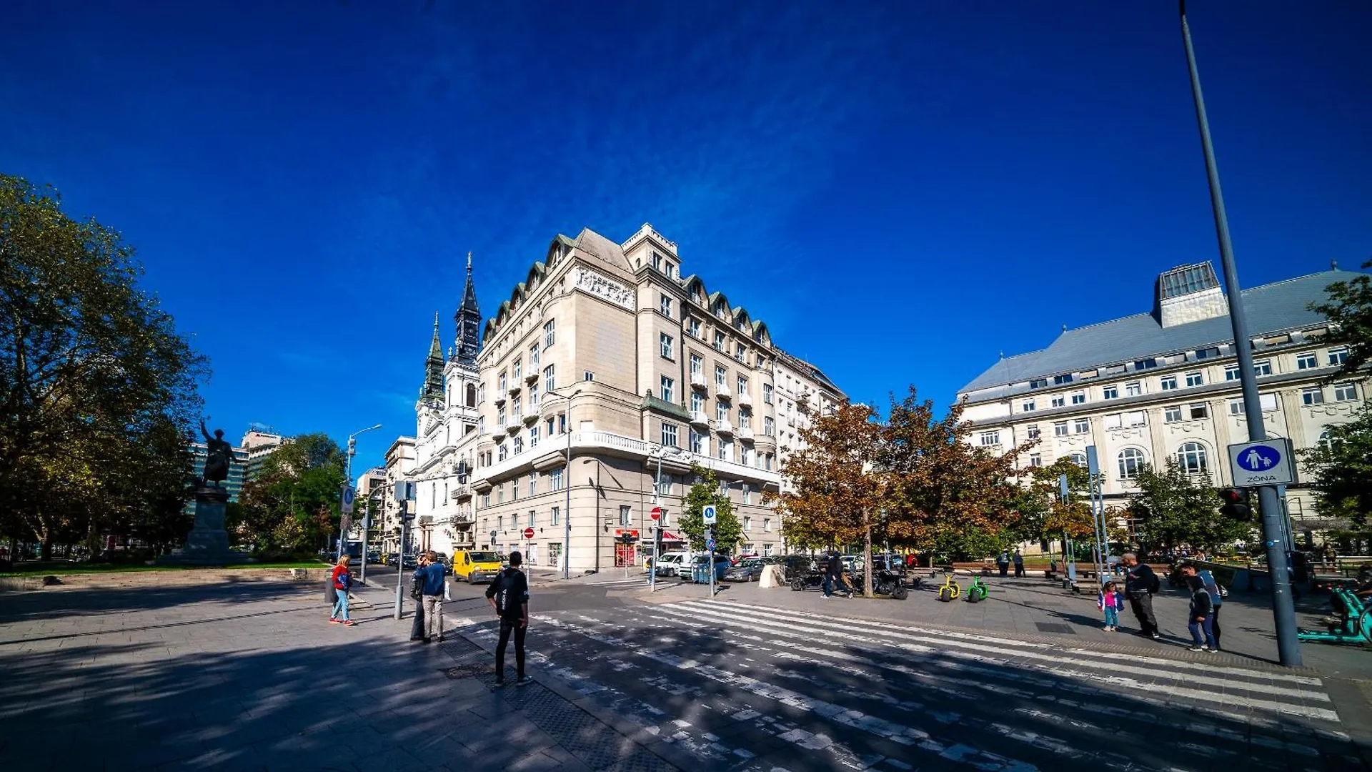 Budapest Riverfront Apartment 0*,