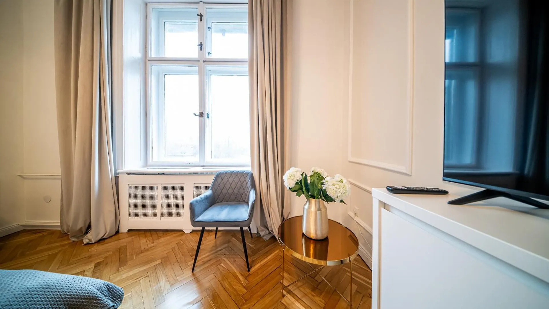 Budapest Riverfront Apartment 0*,